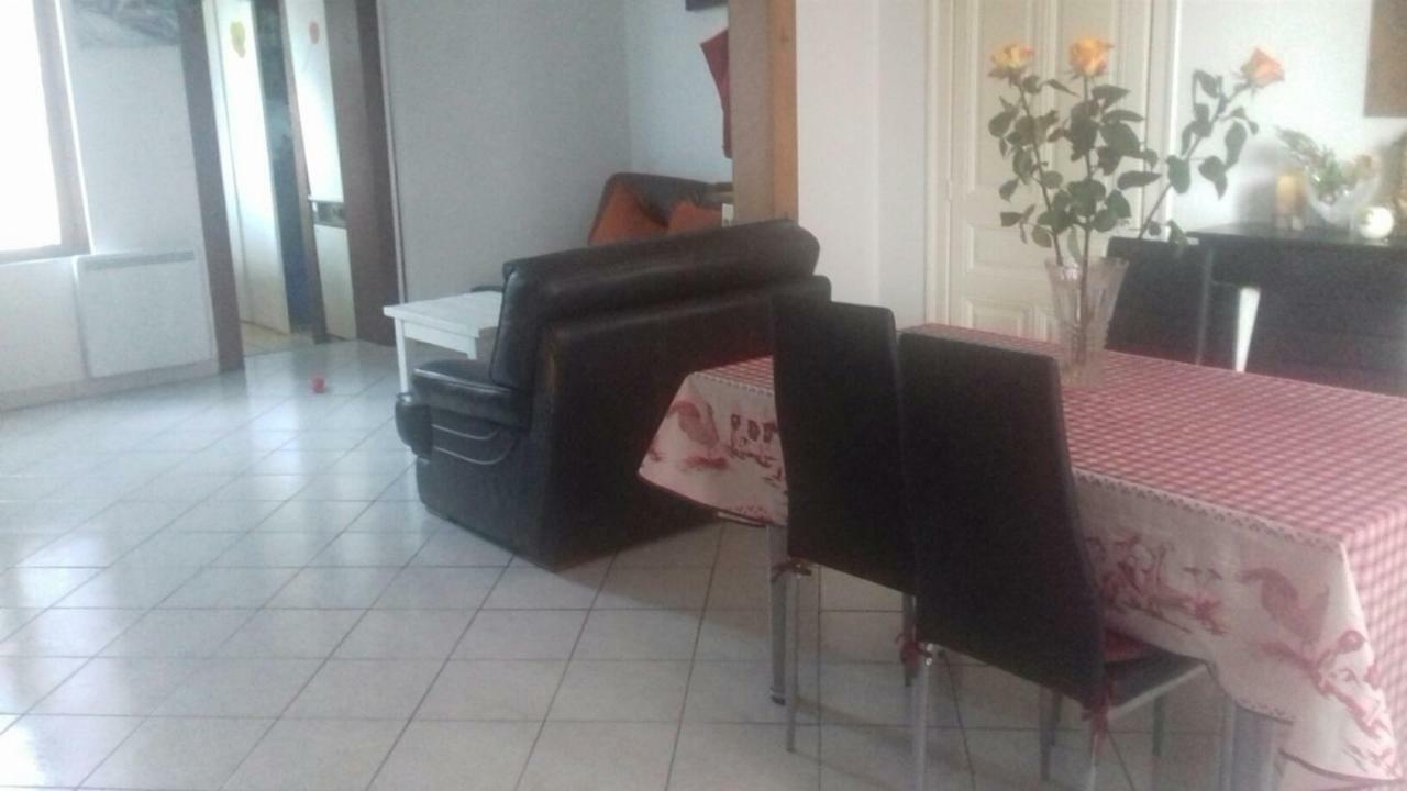 Maison A Partager Appartement Troyes Buitenkant foto